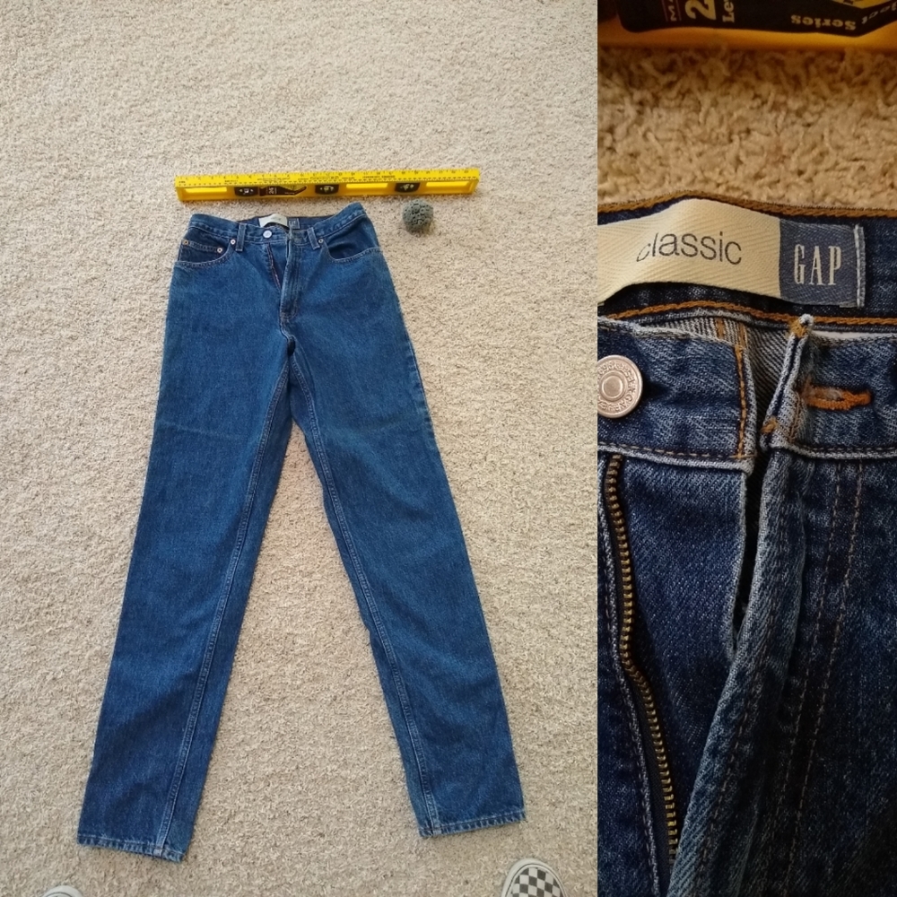 Classic GAP Size 8L Wide leg Vintage Mom Jean